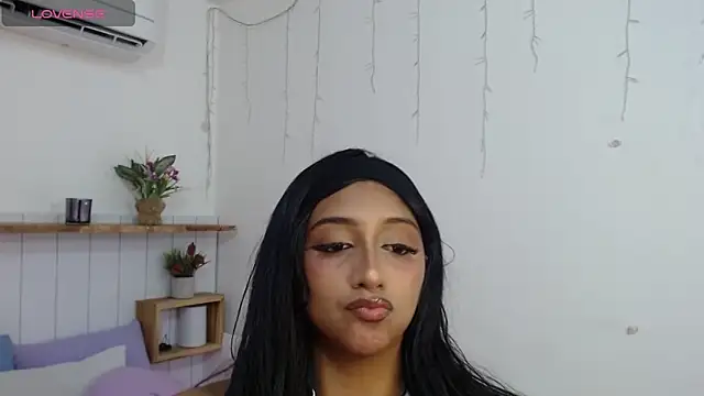 Snapshot of Karol_Soft chatting on November 27, 8:22 pm Karol Soft online show from November 27, 8:22 pm