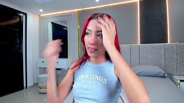 little-doll18 online show from November 26, 11:55 am