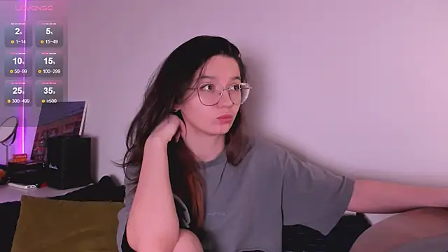 Snapshot of miabellee chatting on January 9, 3:26 pm miabellee online show from January 9, 3:26 pm