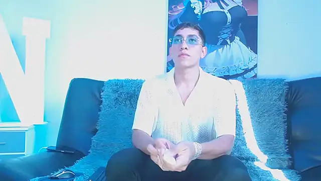 ATLASVANDRAKE online show from November 25, 7:58 pm