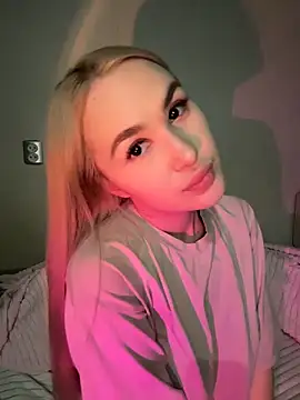 Miss Alisse online show from November 28, 5:26 pm