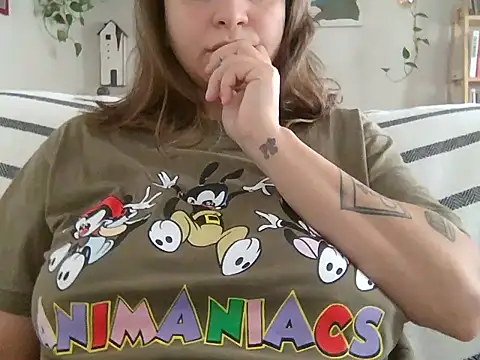 Snapshot of xxxluana chatting on November 19, 5:46 pm xxxluana online show from November 19, 5:46 pm