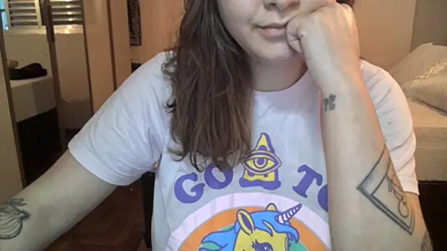 Snapshot of xxxluana chatting on April 29, 8:26 pm xxxluana online show from April 29, 8:26 pm