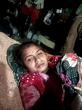 Hot erion online show from November 28, 10:45 pm