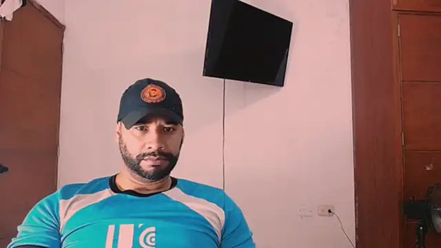 musclehetero online show from January 13, 12:54 pm