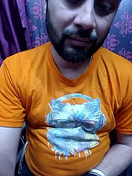 Cute Lucky online show from January 18, 11:47 am