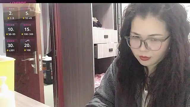 Huahua3187 online show from November 23, 1:22 pm