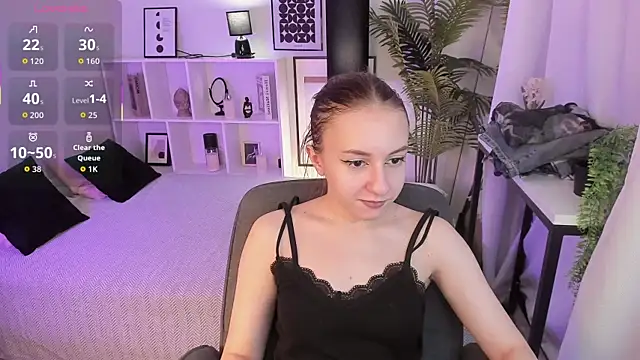 BeautifulSnake online show from December 2, 8:37 pm