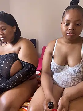 CamilaXXX20 online show from November 21, 11:42 am