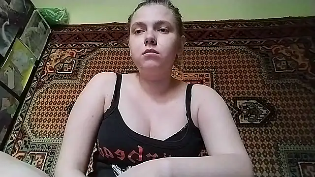 KikiBang online show from June 2, 8:05 am