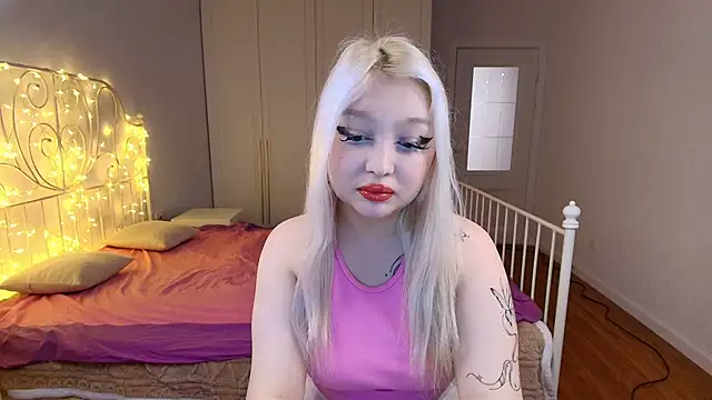 Snapshot of angelicaya chatting on November 29, 3:09 am angelicaya online show from November 29, 3:09 am