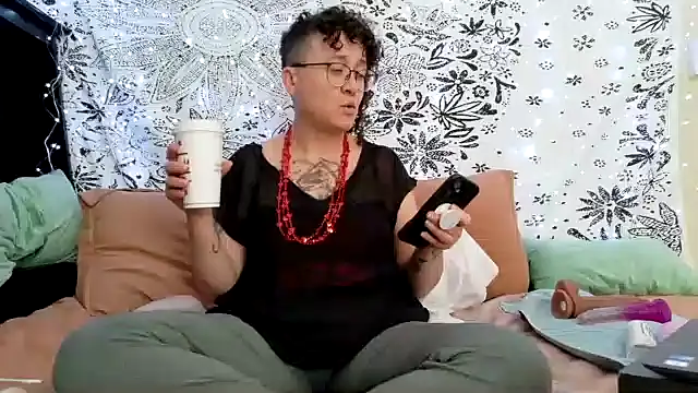 sareberr420 online show from February 12, 3:07 pm