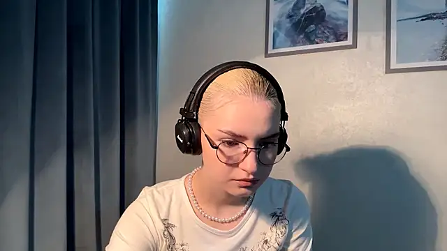 Cindi Jacobs online show from November 27, 3:25 pm