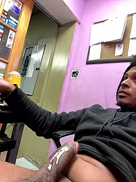 24denio online show from January 9, 9:05 pm