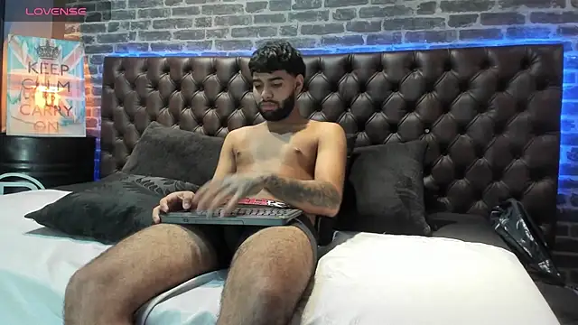 Jesuss77  online show from November 22, 2:27 pm