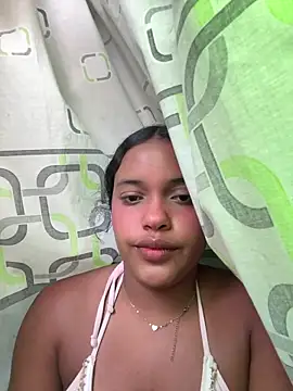 chleo rosse online show from April 4, 8:28 pm