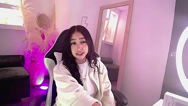 vallolett online show from March 12, 10:49 pm