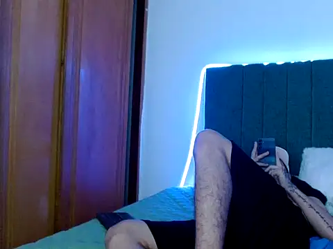 Snapshot of Lincon_Ale chatting on November 30, 7:40 pm Lincon Ale online show from November 30, 7:40 pm