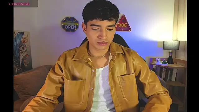 ken blakerr online show from April 1, 4:02 am