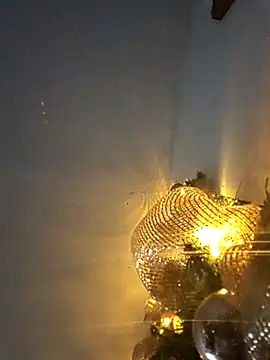 Snapshot of lexiemonroe2 chatting on November 30, 10:36 pm lexiemonroe2 online show from November 30, 10:36 pm