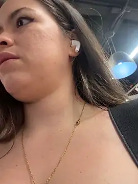 Little  Danni1 online show from February 8, 8:01 pm