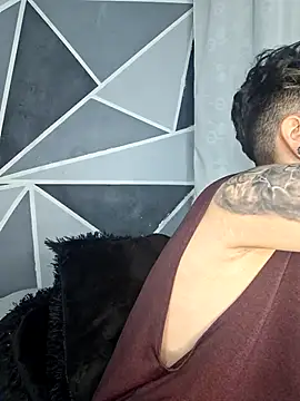 megan NL online show from December 16, 1:54 am