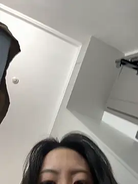 Jinmi125216 online show from April 13, 7:47 am