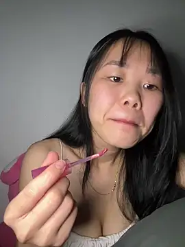 Kiee-lee online show from December 20, 4:36 pm