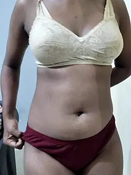 Simran 0011 online show from December 1, 8:25 pm