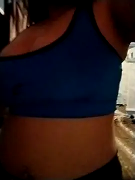 Snapshot of YouladyVidal chatting on November 20, 11:26 pm YouladyVidal online show from November 20, 11:26 pm