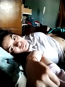 Snapshot of YouladyVidal chatting on November 23, 11:21 am YouladyVidal online show from November 23, 11:21 am