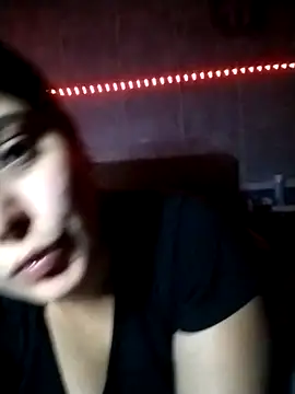 Snapshot of YouladyVidal chatting on November 27, 4:14 am YouladyVidal online show from November 27, 4:14 am