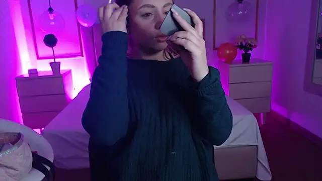 Snapshot of Alice_Sinclair_ chatting on November 26, 12:39 pm Alice Sinclair online show from November 26, 12:39 pm