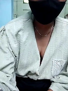 Snapshot of Miss_tinaaa chatting on November 26, 10:38 am Miss tinaaa online show from November 26, 10:38 am