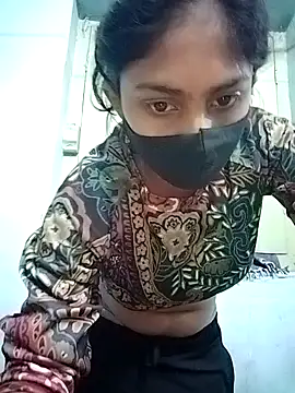 Snapshot of Miss_tinaaa chatting on December 5, 10:46 am Miss tinaaa online show from December 5, 10:46 am