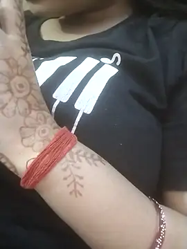 Priya Sharma04 online show from April 4, 1:52 pm