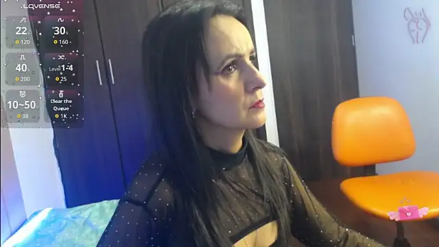 Juliana  lx online show from November 24, 12:49 pm