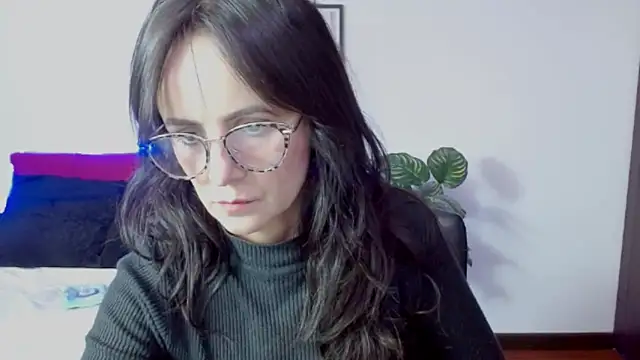 Juliana  lx online show from March 21, 3:04 pm