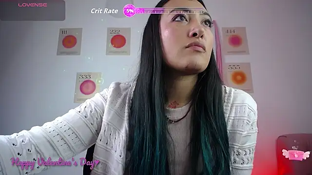 LunaAponte online show from February 17, 10:05 pm