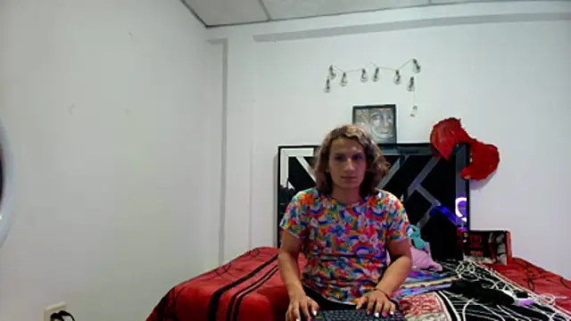 Venus2357 online show from April 19, 9:19 am