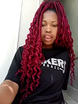 Sweethoneypot25 online show from February 5, 9:14 am