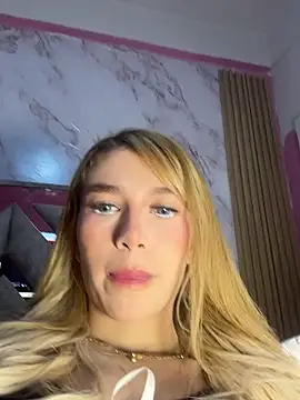 valeryfox   online show from December 4, 11:02 pm