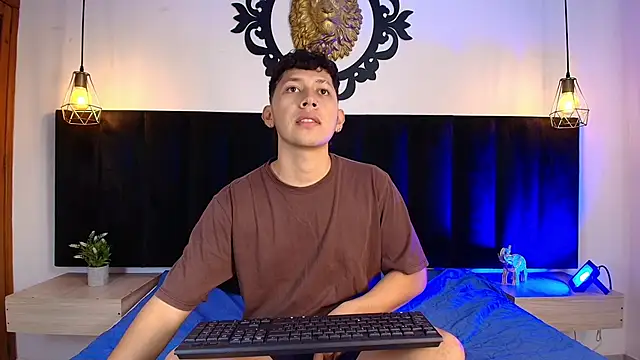 Abeel Ordaz online show from November 24, 7:13 pm