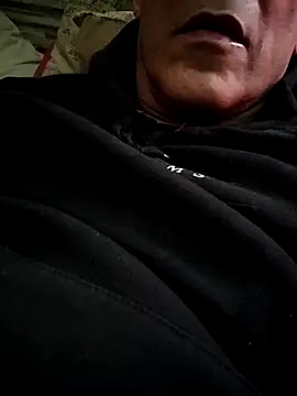 Snapshot of Aleko590 chatting on May 7, 8:14 pm Aleko590 online show from May 7, 8:14 pm