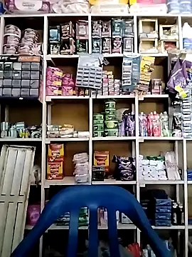 MIA-LARIOS online show from March 22, 3:59 pm