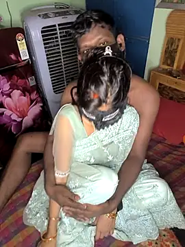 Snapshot of Laxmidevi000 chatting on June 27, 7:46 am Laxmidevi000 online show from June 27, 7:46 am