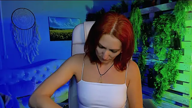 DianaTorrens online show from December 14, 9:36 am