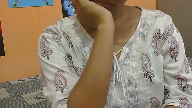 Snapshot of Honey_Baby1 chatting on July 4, 6:19 am Honey Baby1 online show from July 4, 6:19 am