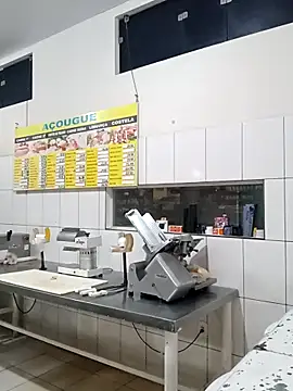 RobertoLuiz84 online show from December 18, 8:04 pm