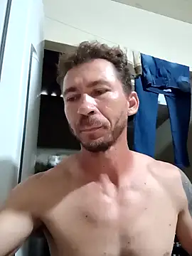 RobertoLuiz84 online show from February 2, 6:50 pm